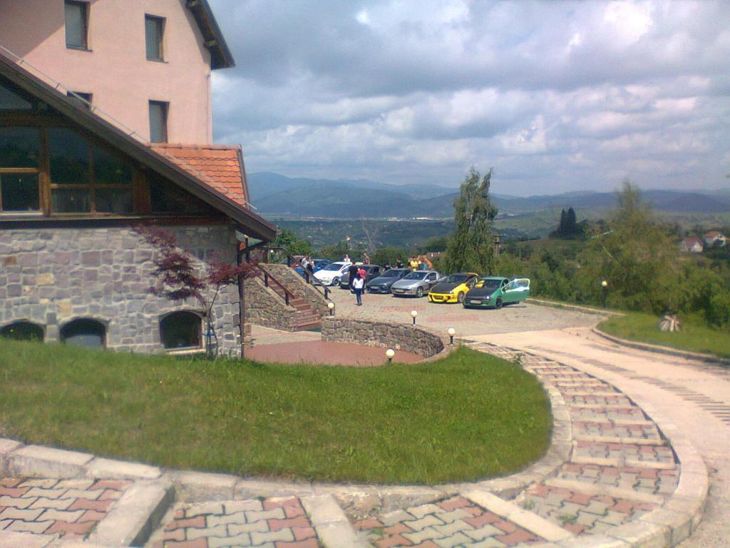 Hotel Sofia Bran  Bagian luar foto