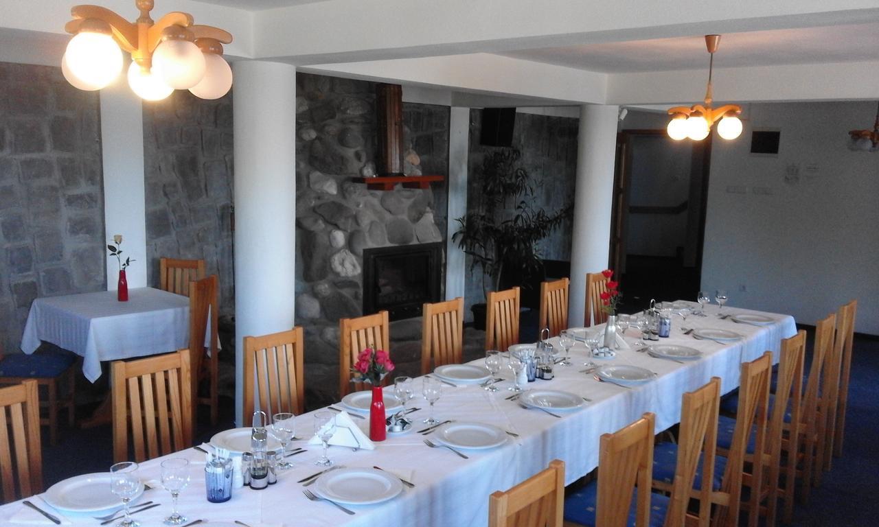 Hotel Sofia Bran  Bagian luar foto
